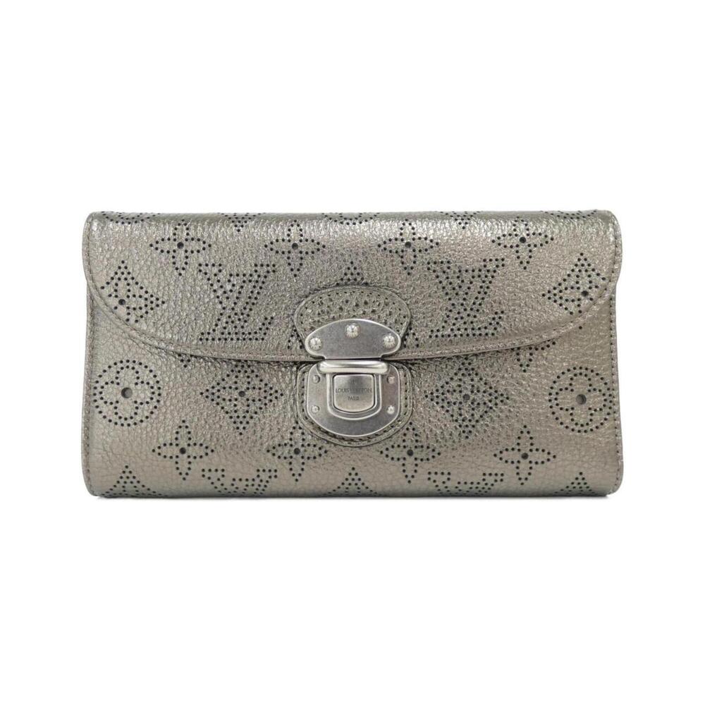 Louis Vuitton Mahina Portefeuille Amelia M95716 Wallet